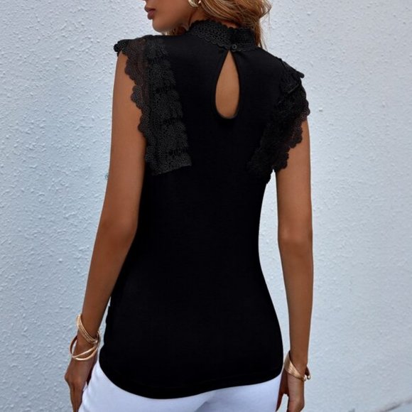 BOHO DOLLZ Contrast Lace Keyhole Back Tank Top - Picture 5 of 6